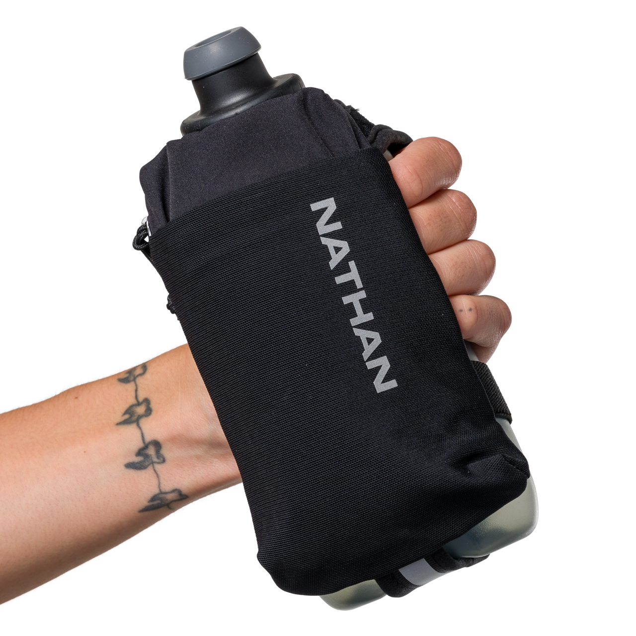 NS70840-00010_SpeedDraw2-18ozFlask_onBody-1Large.png